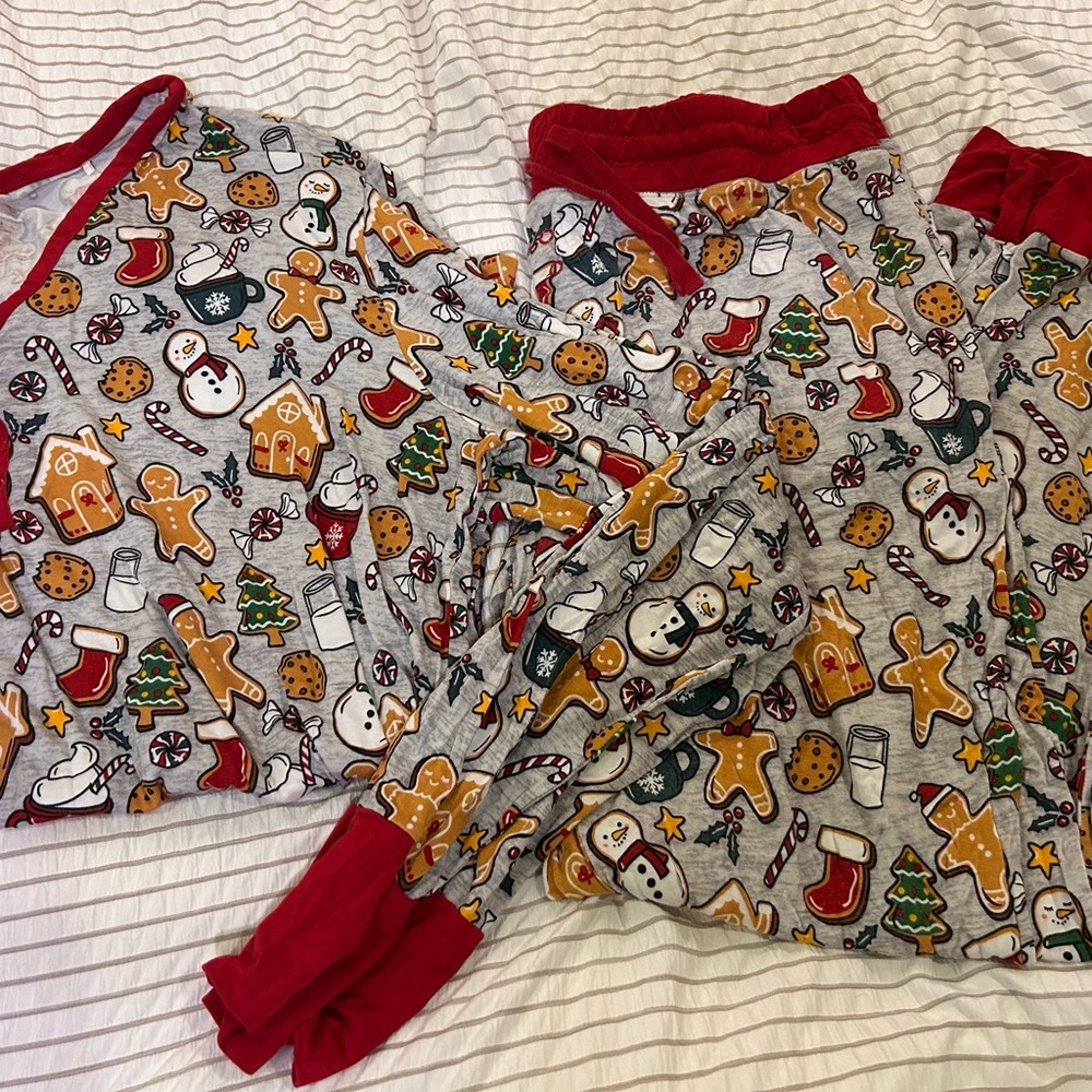 Little Sleepies Christmas Pajamas Size L